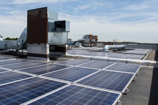 Panneaux photovoltaïques - production énergie - solaire - Ehpad Ormesson