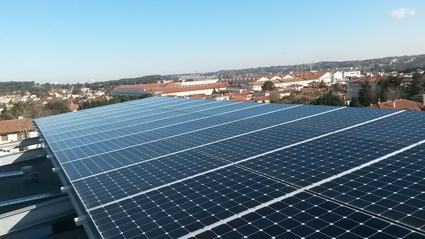 Capteurs photovoltaïques en toiture