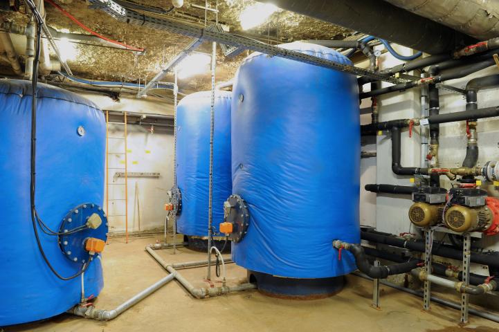 Les ballons de stockage ont été remplacés par deux nouveaux ballons de 3 000 litres chacun.