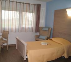 Une chambre à l'EHPAD Les Vignes à Anglet Une chambre à l'EHPAD Les Vignes à Anglet
